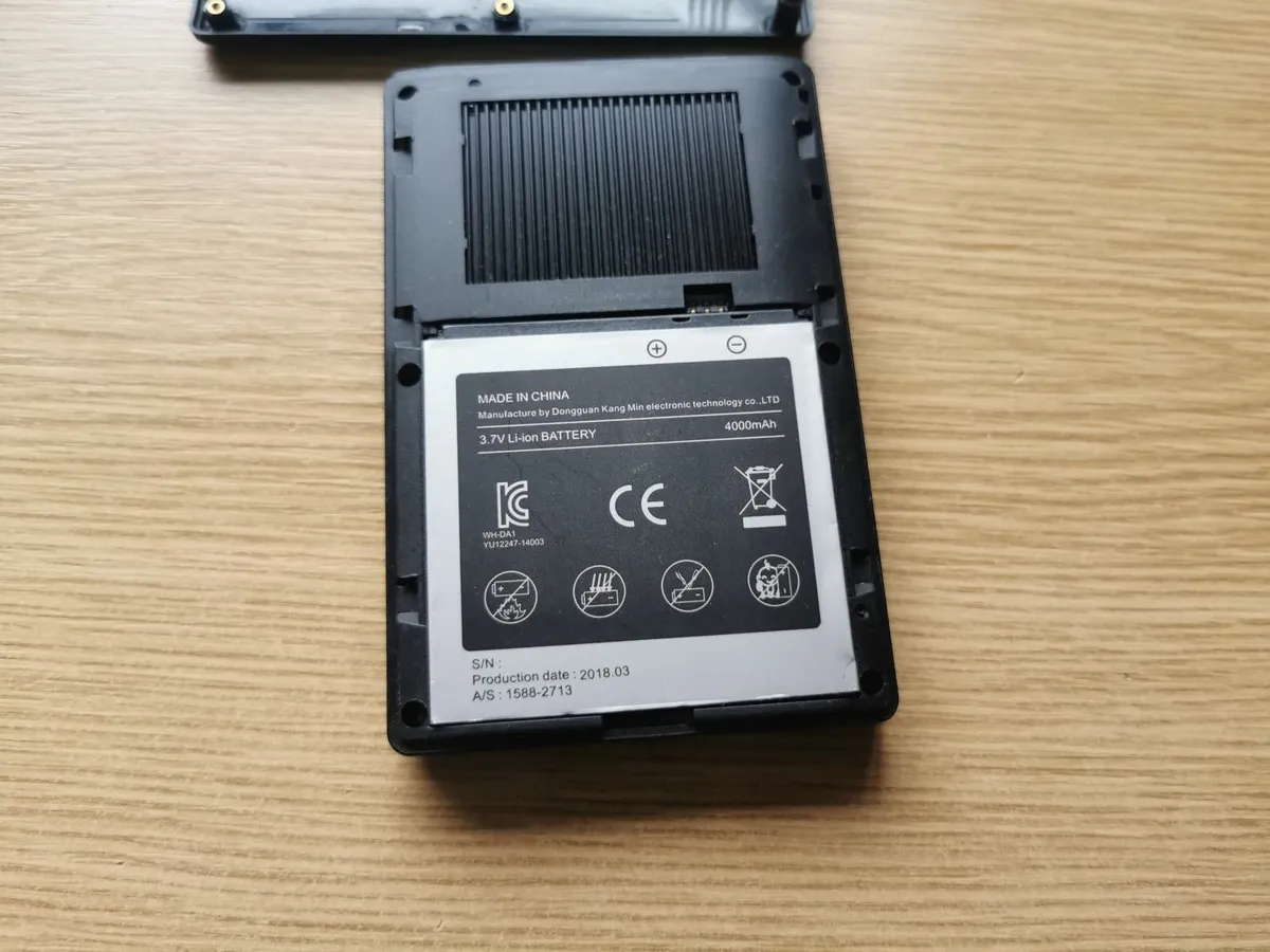 Portable hard drive enclosure chassis power bank - Image 4
