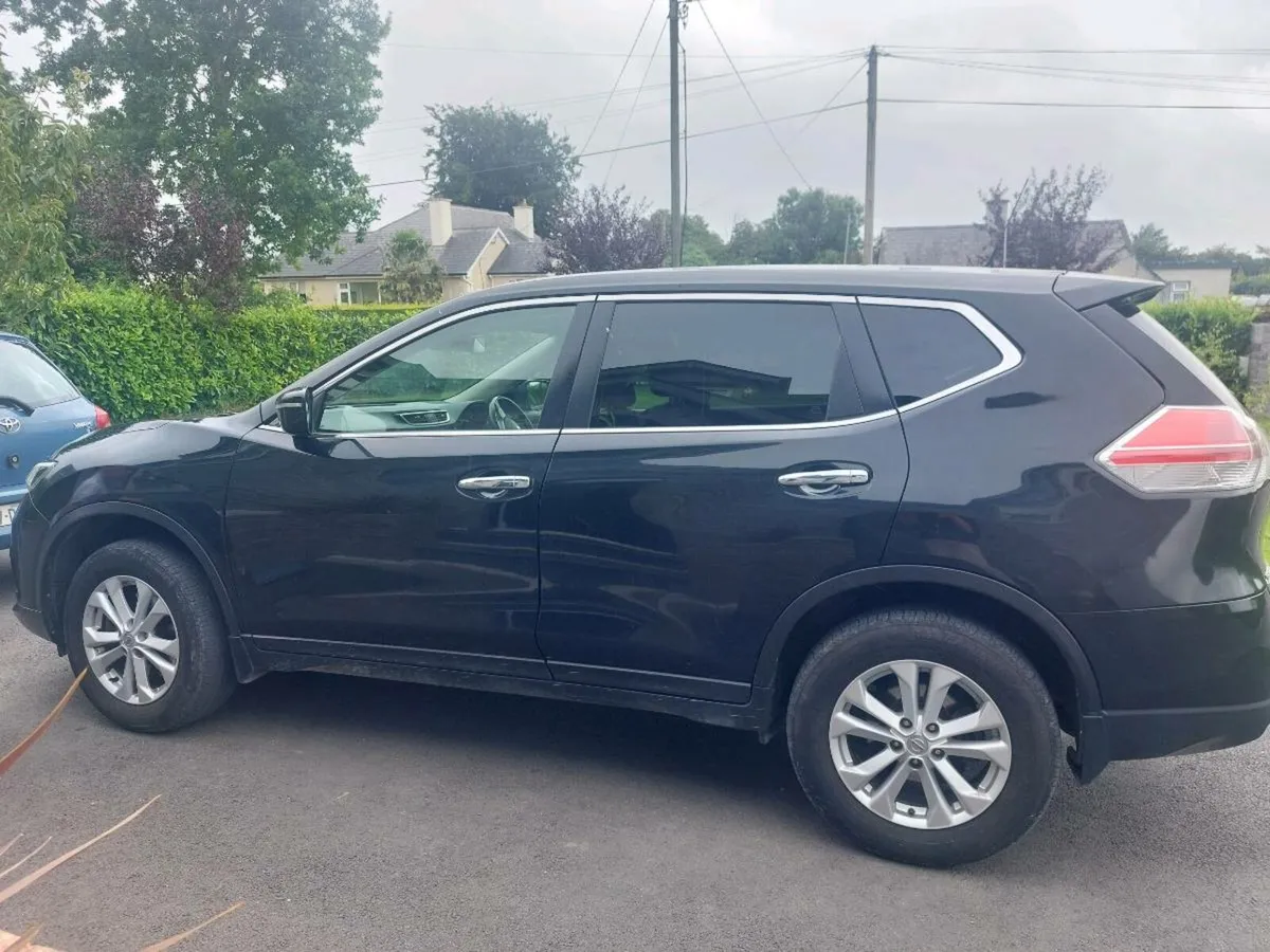 Nissan X trail 1.6 diesel 7 seats - Image 2
