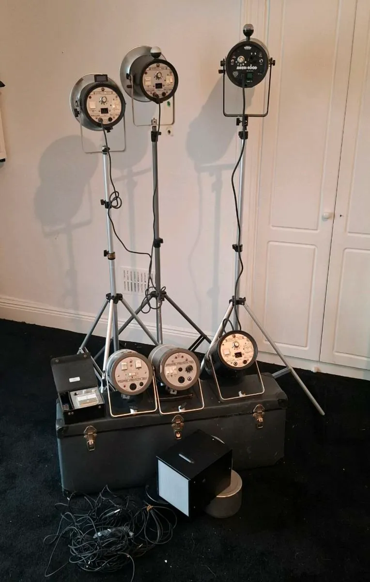 Bowens Studio lights - Image 1