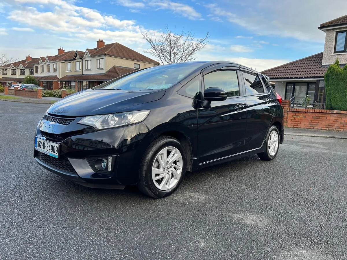 Honda Fit 2016 - Image 3