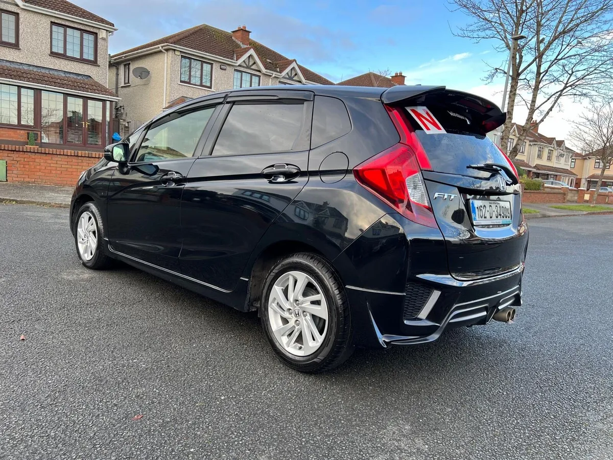 Honda Fit 2016 - Image 4