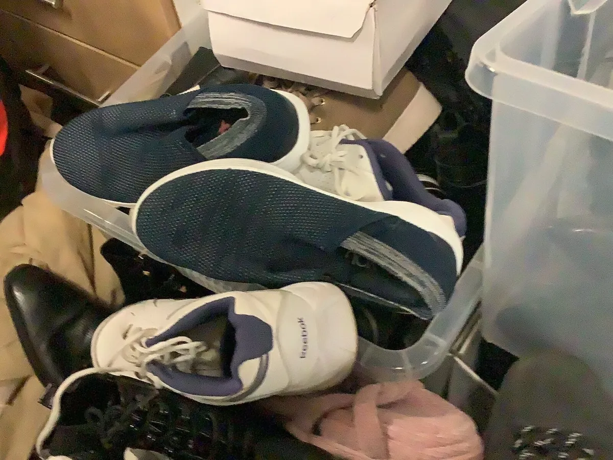 Job lot of 100 pairs of ladies footwear - Image 3