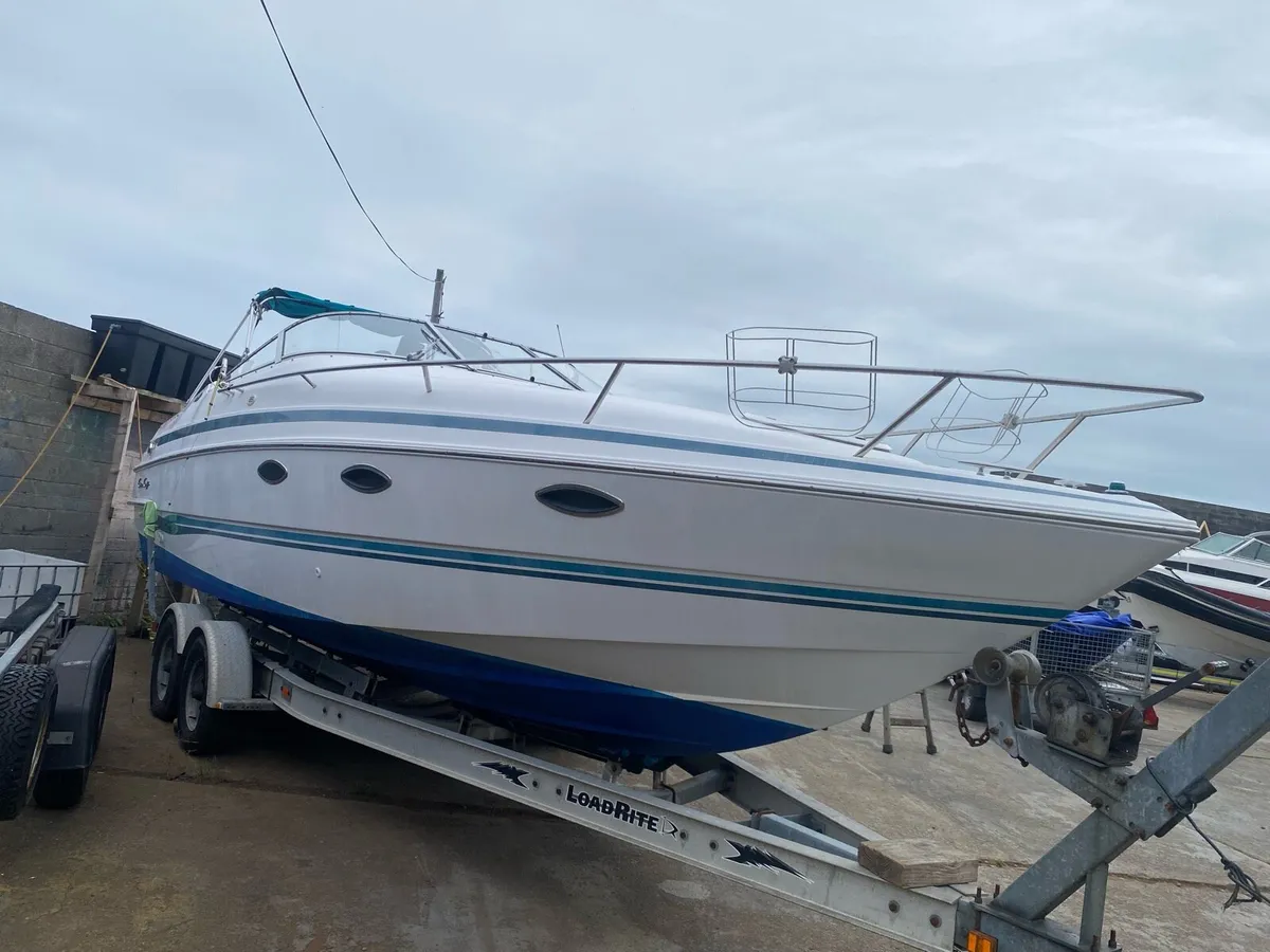 Beautiful Chris Craft 27 - Image 2