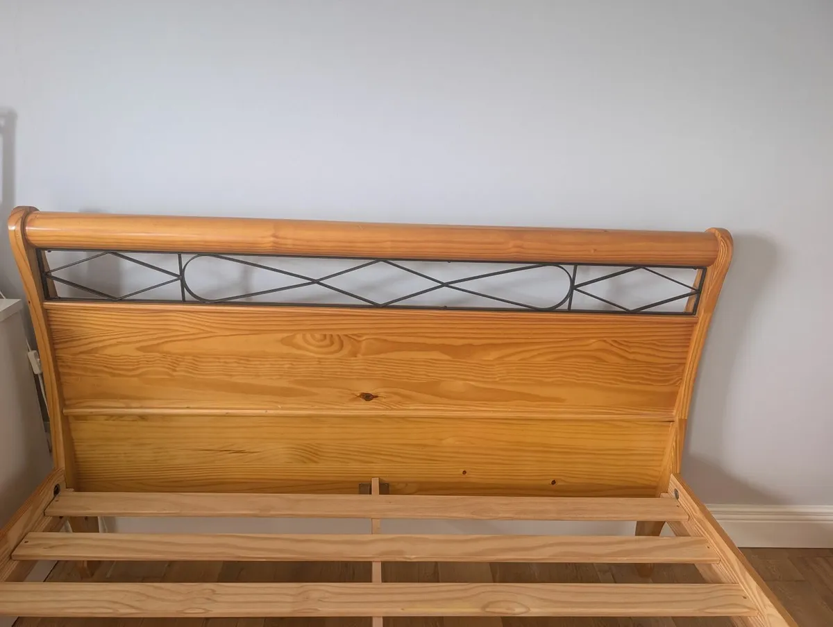 Bed - Image 1