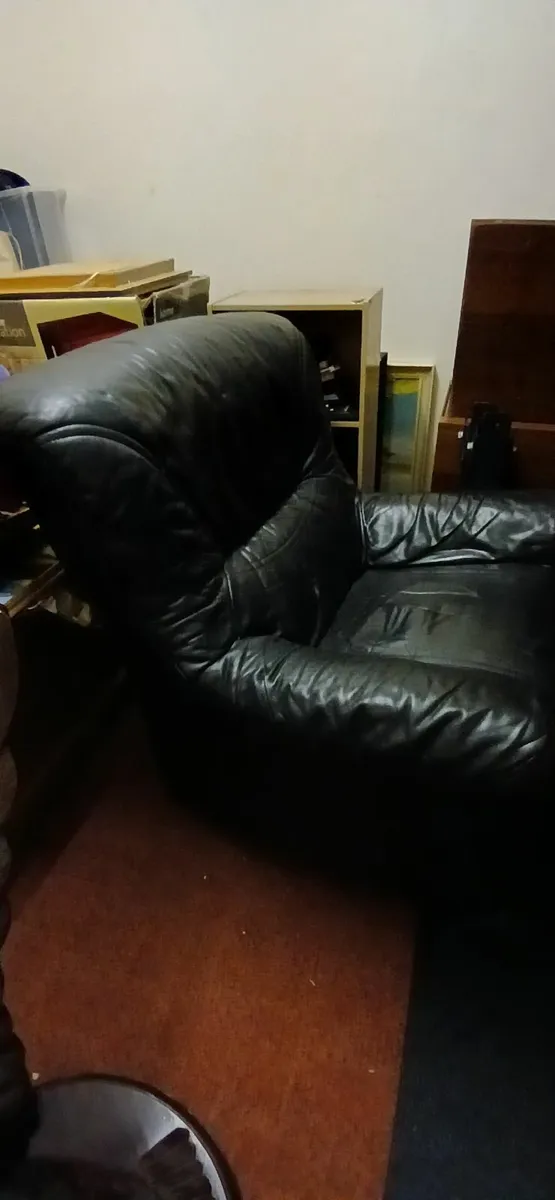 Leather armchair - Image 2