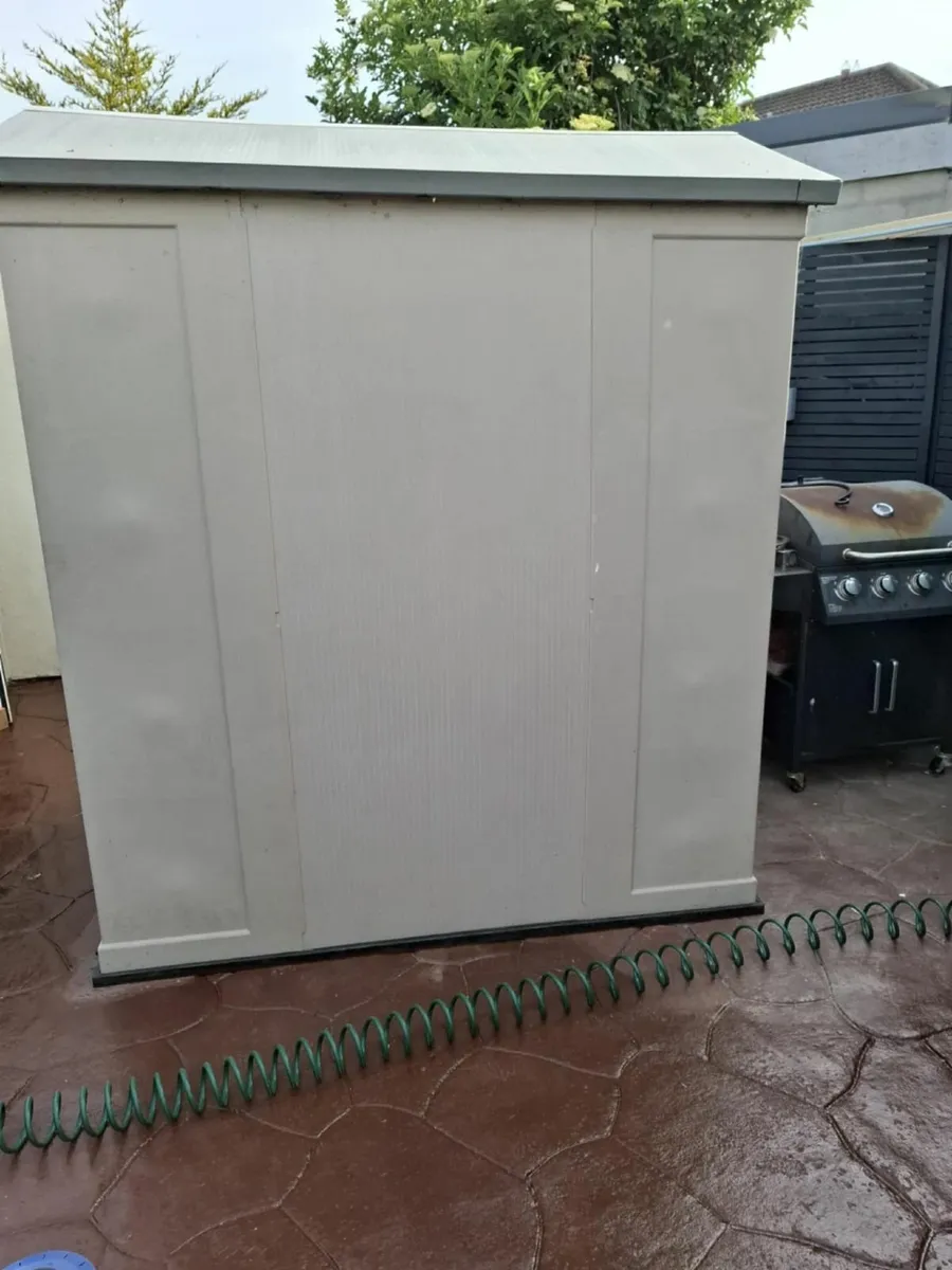 Garden shed - Image 1