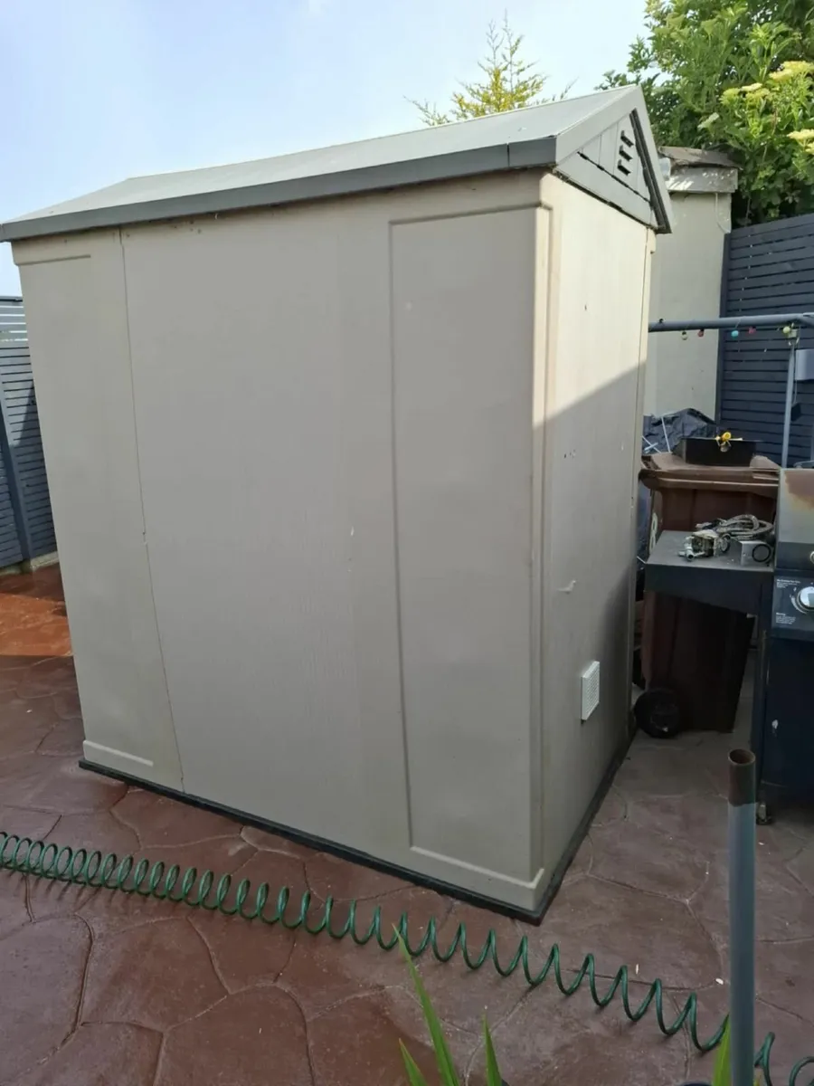 Garden shed - Image 2