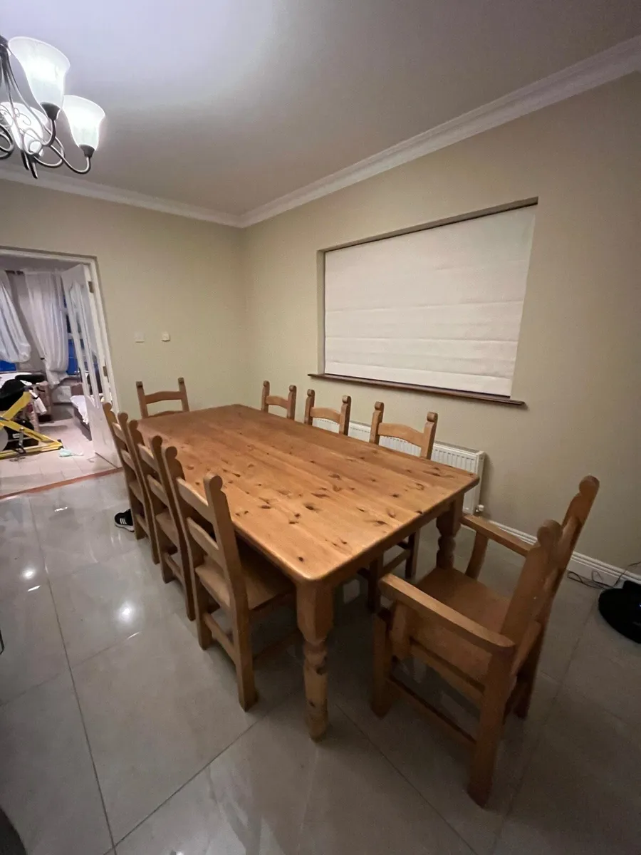 Dining table - Image 4