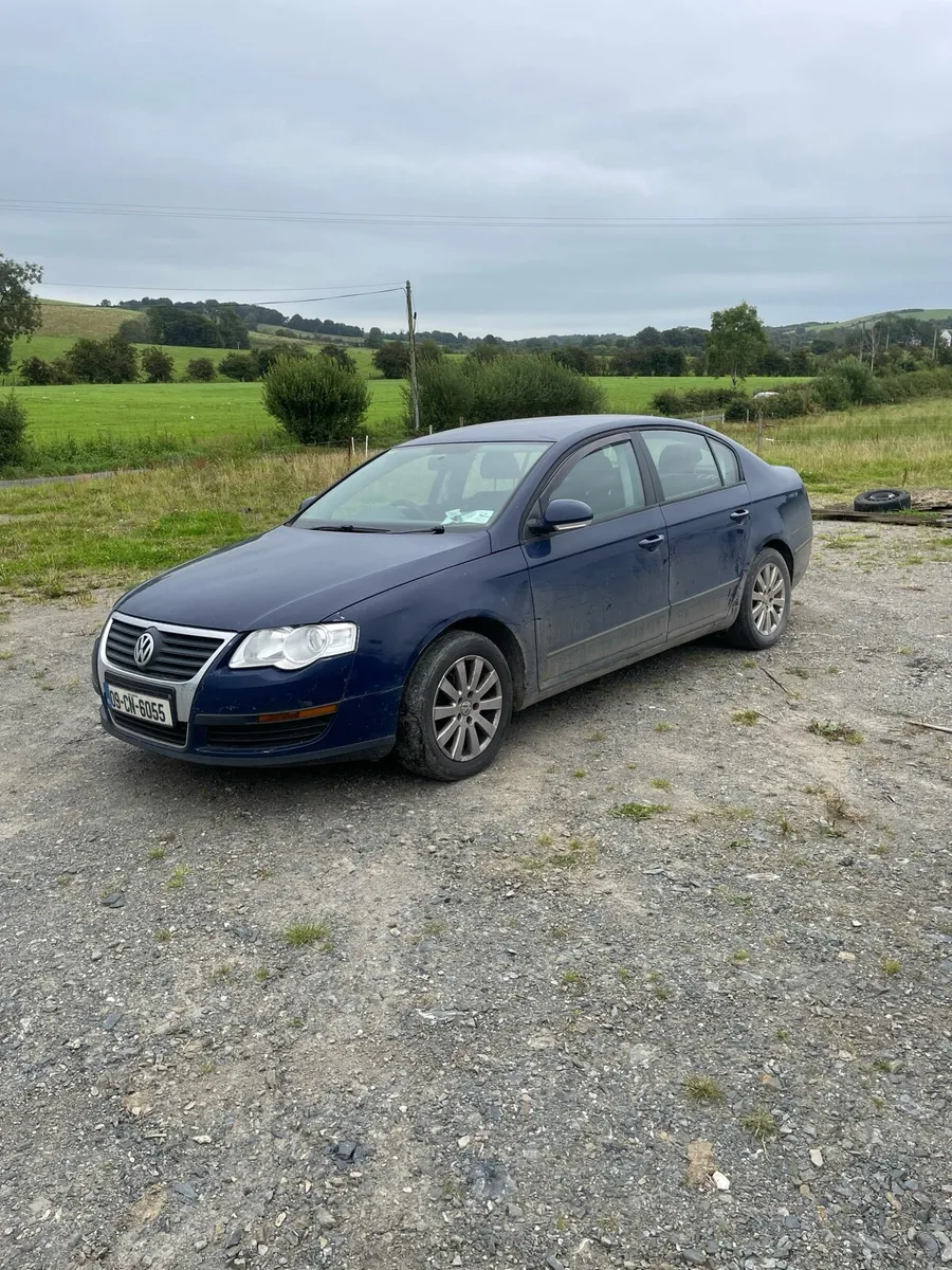 Volkswagen Passat 2.0 2009 €500 - Image 1