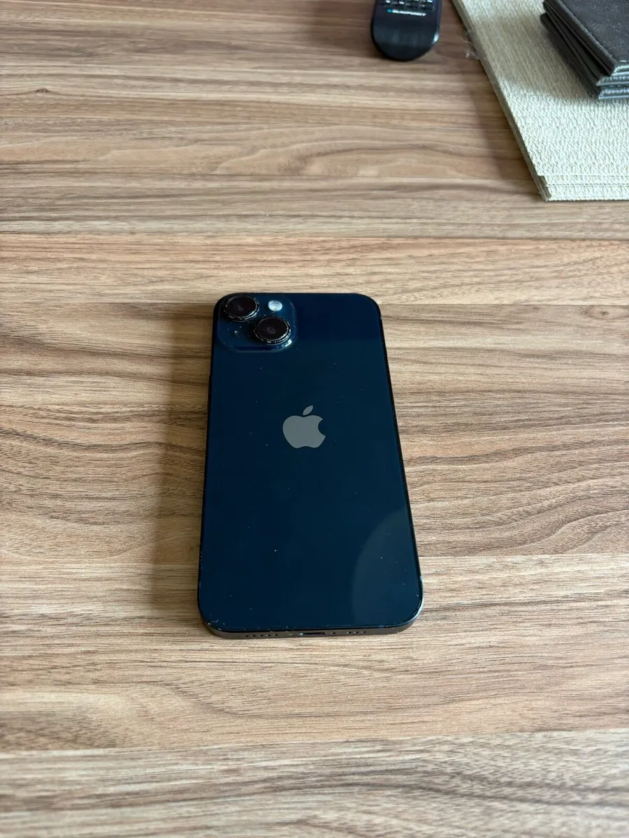 iPhone 14 - Image 1