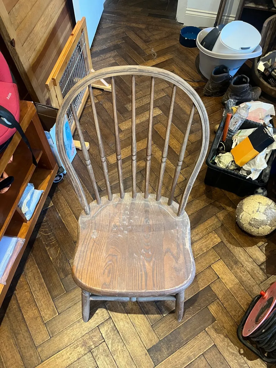6 Wood Chairs Set - Image 2