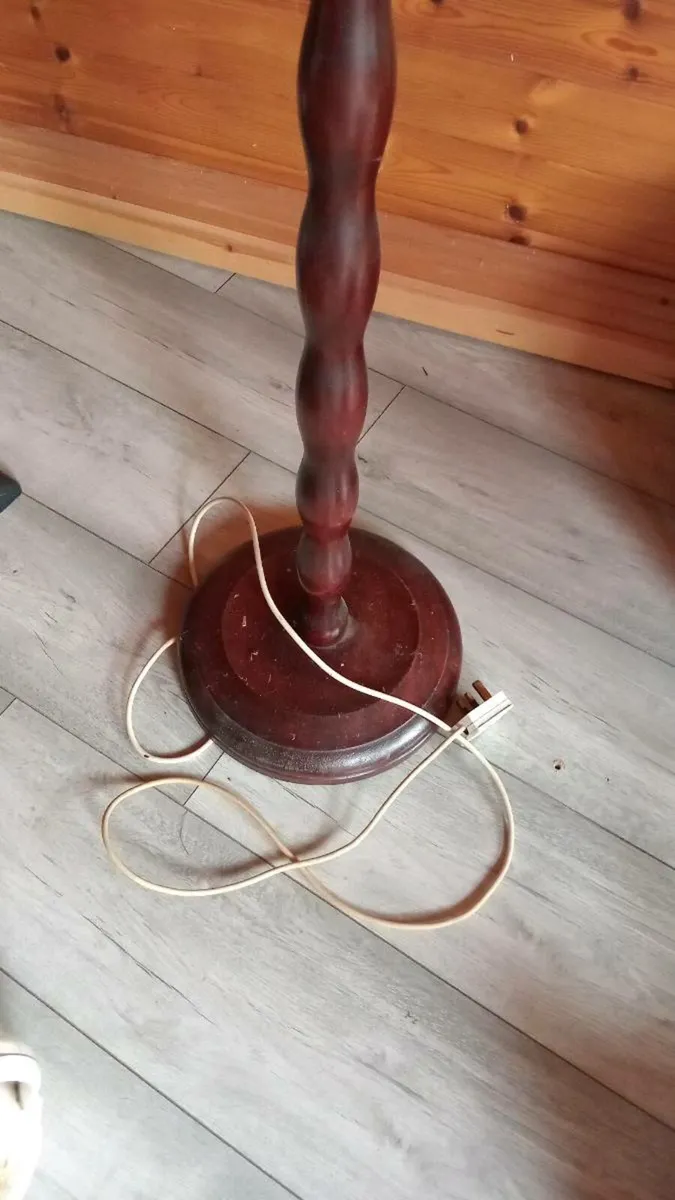 Old mahogany floor lamp - Image 2