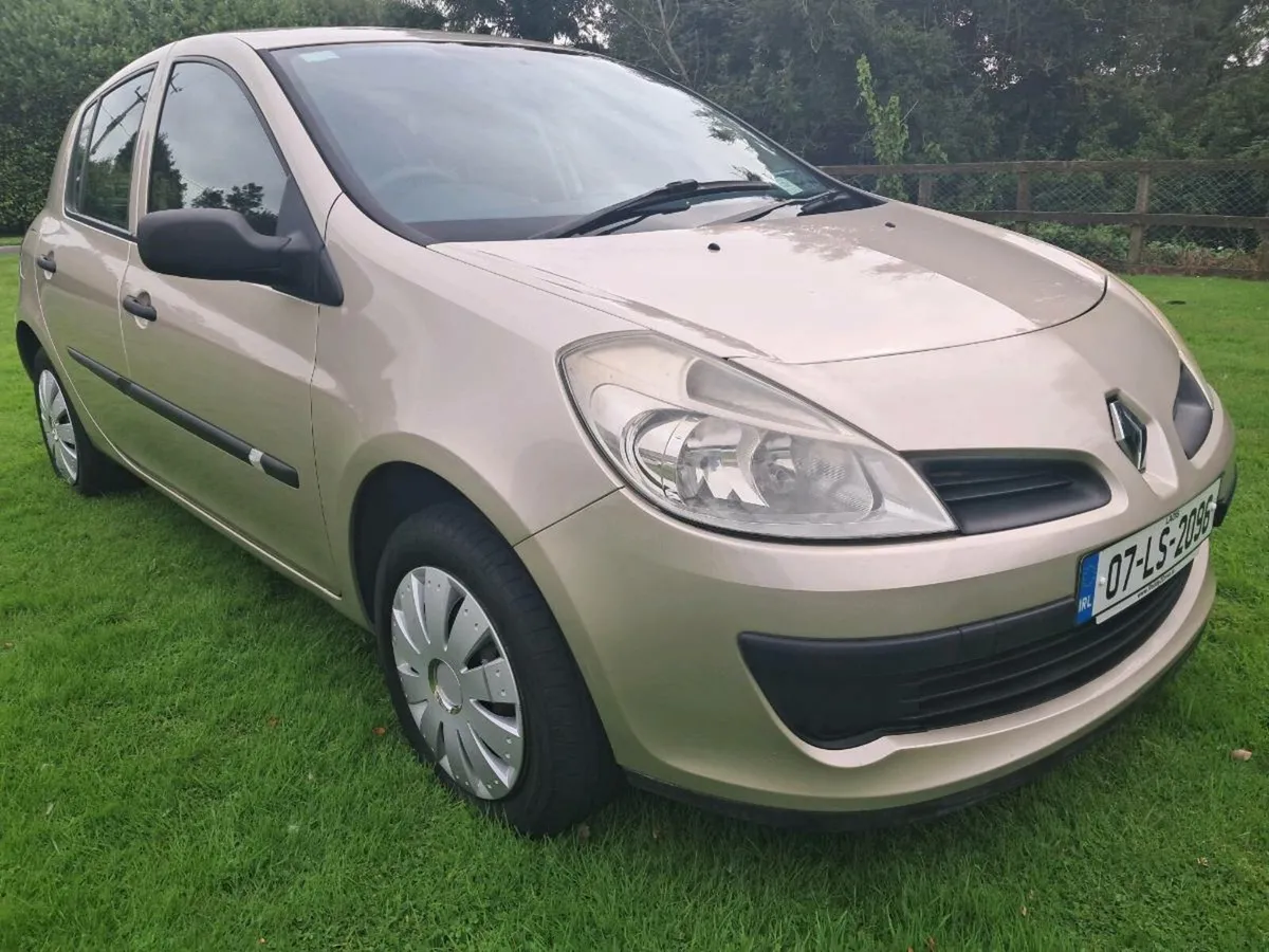 Renault clio NCT till 03/26 - Image 2