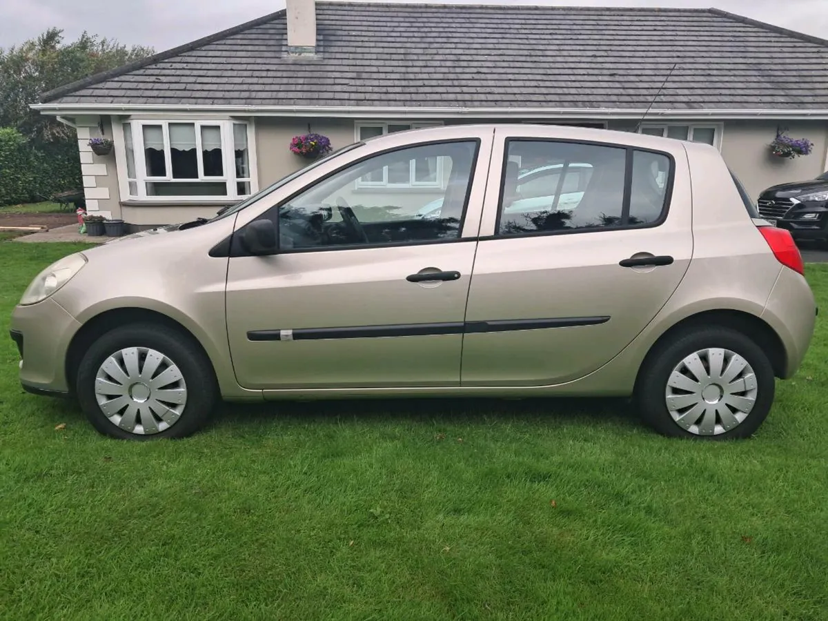 Renault clio NCT till 03/26 - Image 4