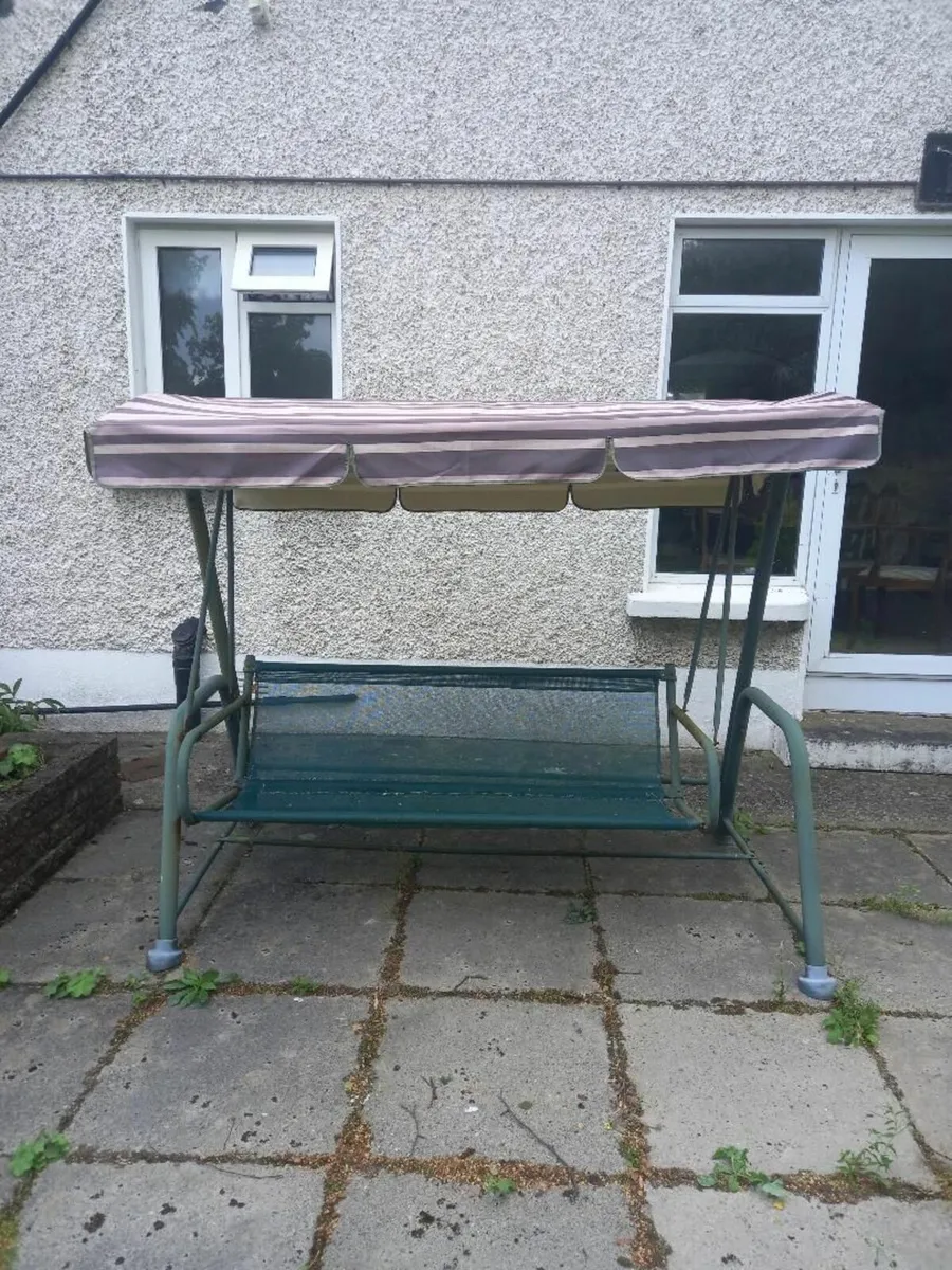 3 Seater Garden Swing Seat - Free to Take - Image 1