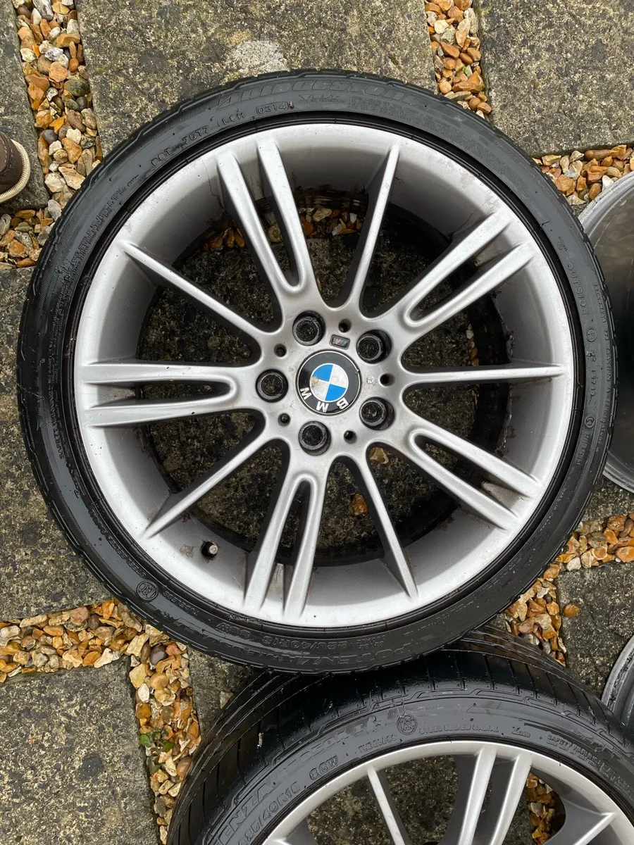 BMW E90 staggered alloys - Image 3
