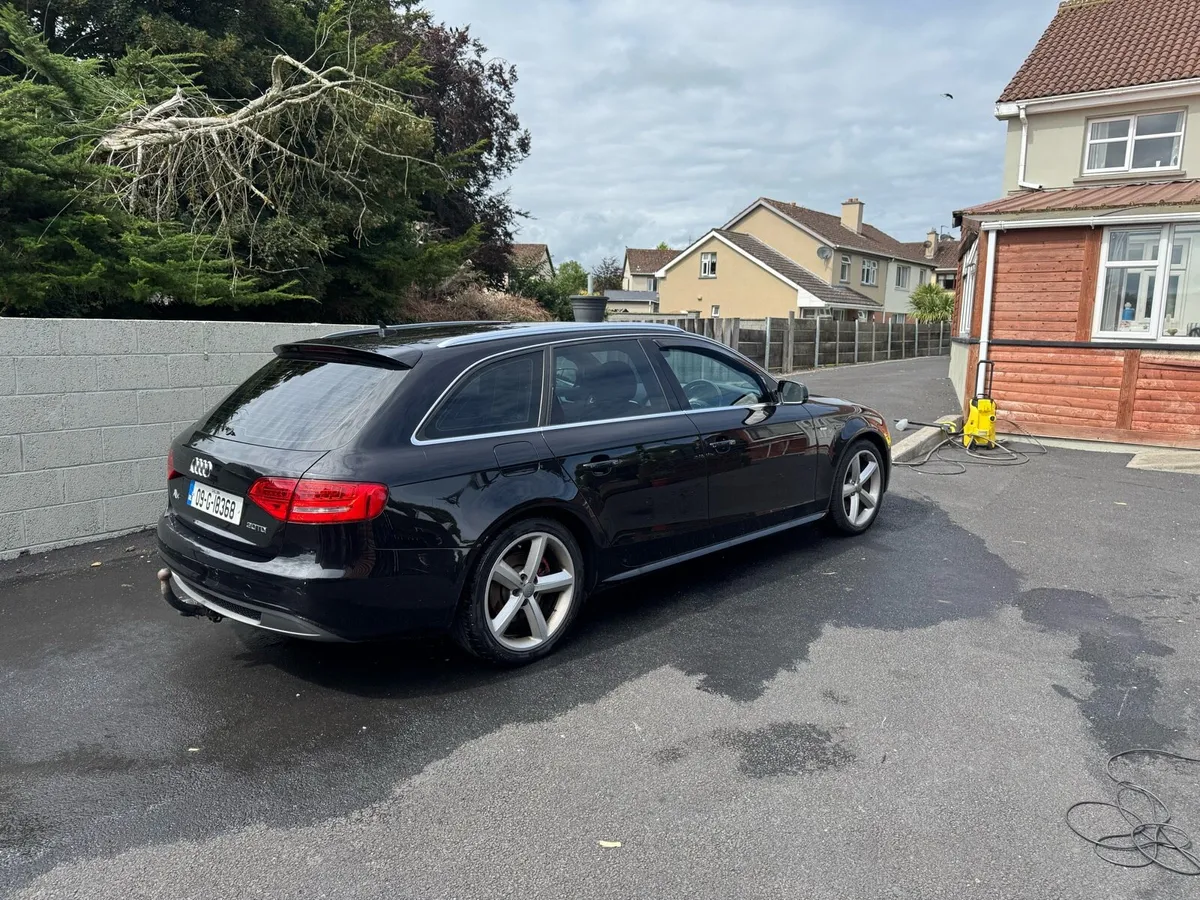 09 Audi A4 estate S Line - Image 4