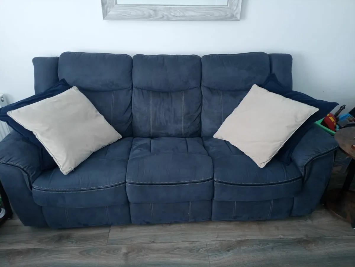 3 Piece  Sofa Recliner (Brooklyn Denim Blue). - Image 3