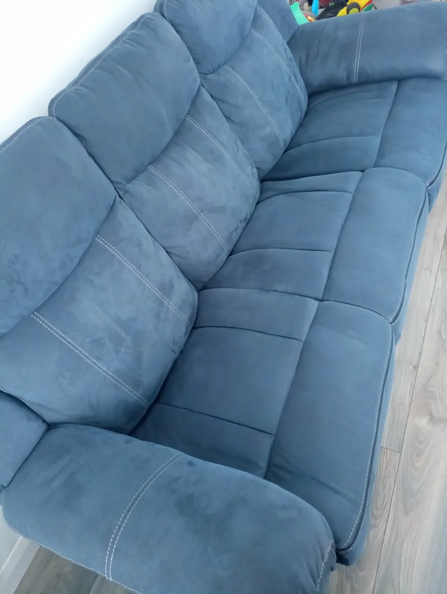 3 Piece  Sofa Recliner (Brooklyn Denim Blue). - Image 4