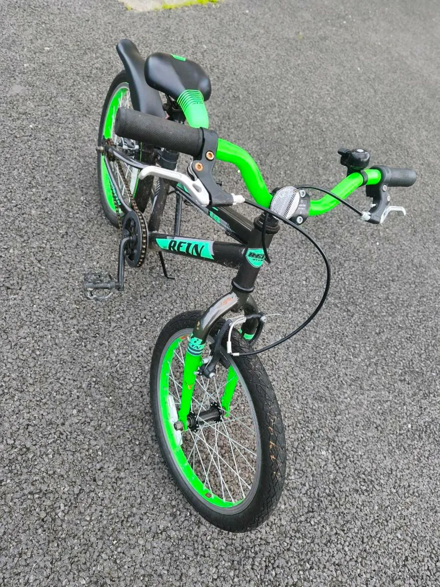 Boys bike - Image 2