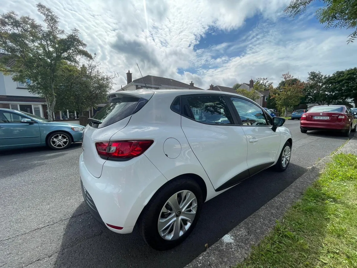 Renault Clio 2017 - Image 3