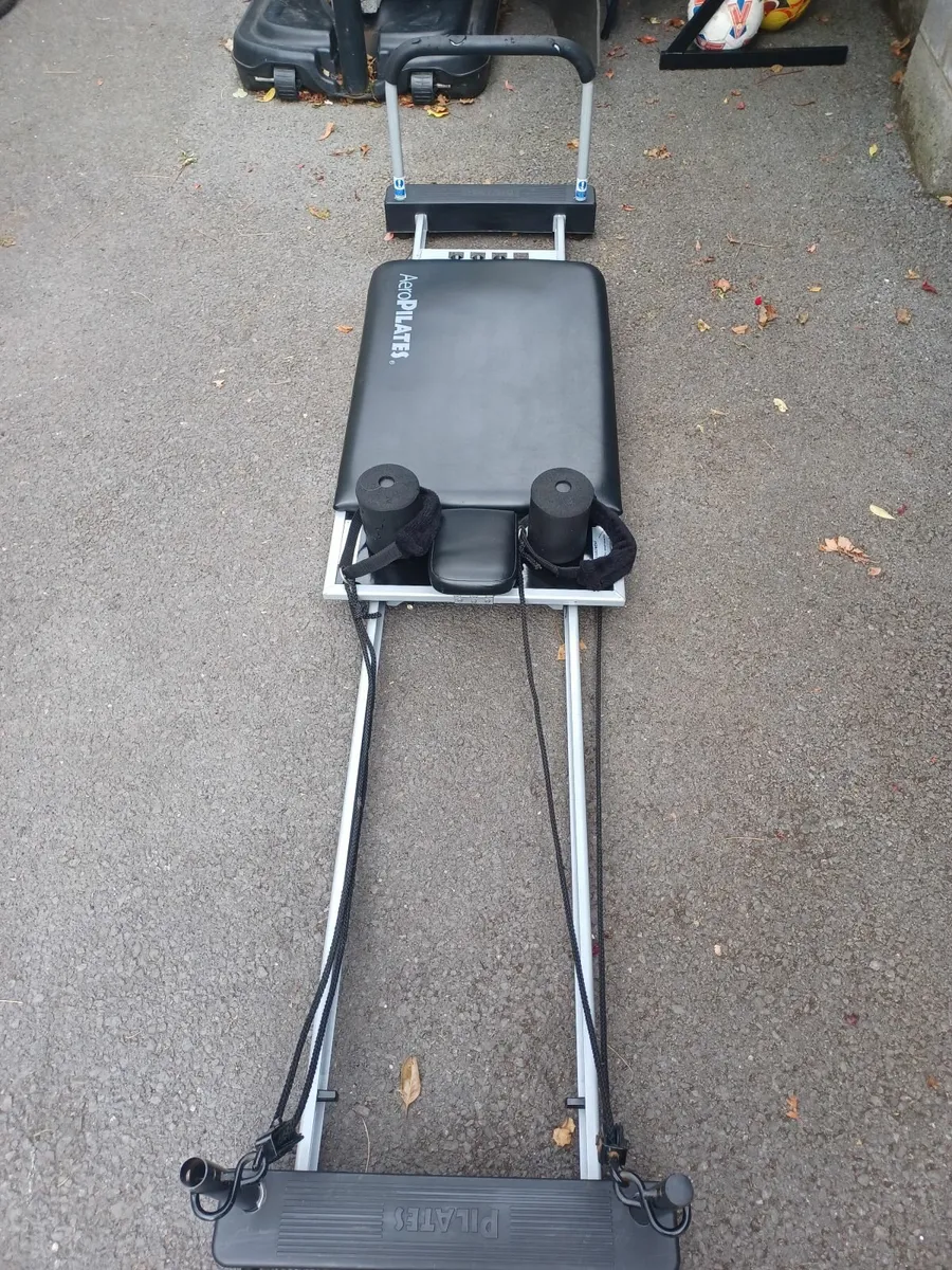 Pilates Reformer - Image 1