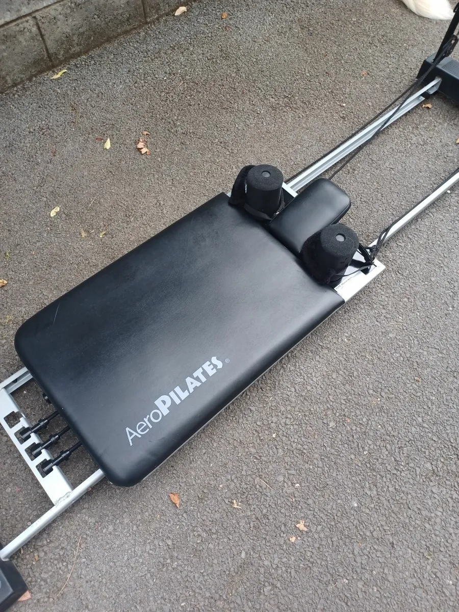Pilates Reformer - Image 2