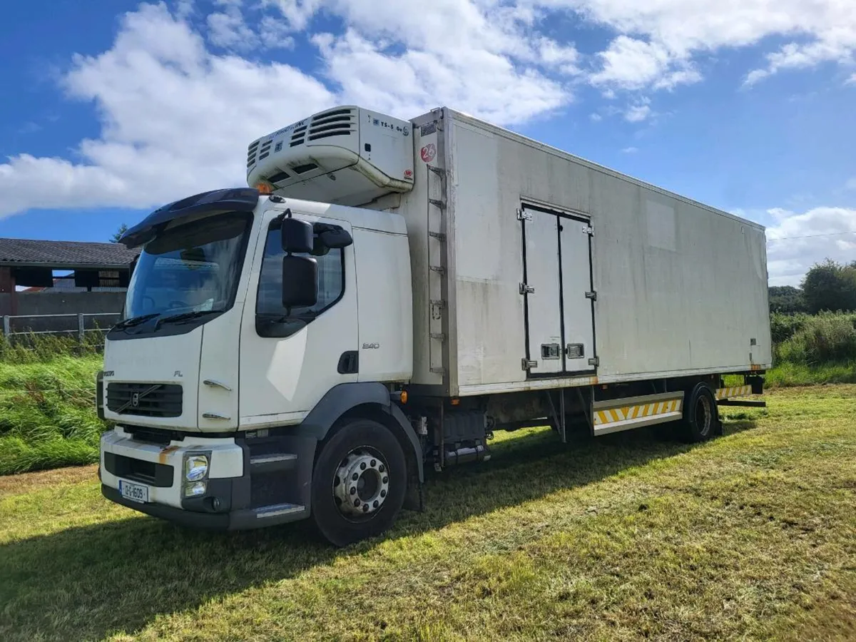 Volvo fl 240 fridge body - Image 2