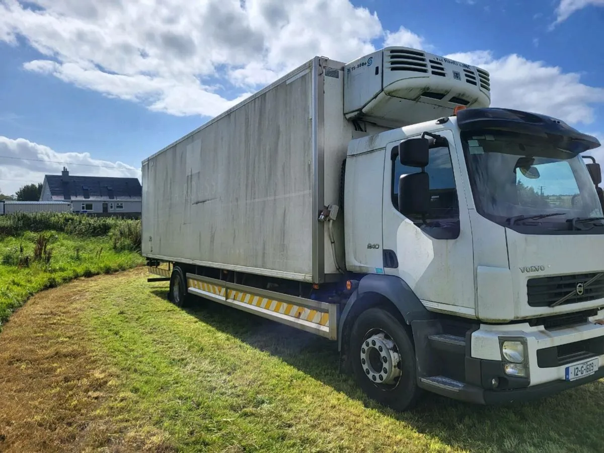 Volvo fl 240 fridge body - Image 3
