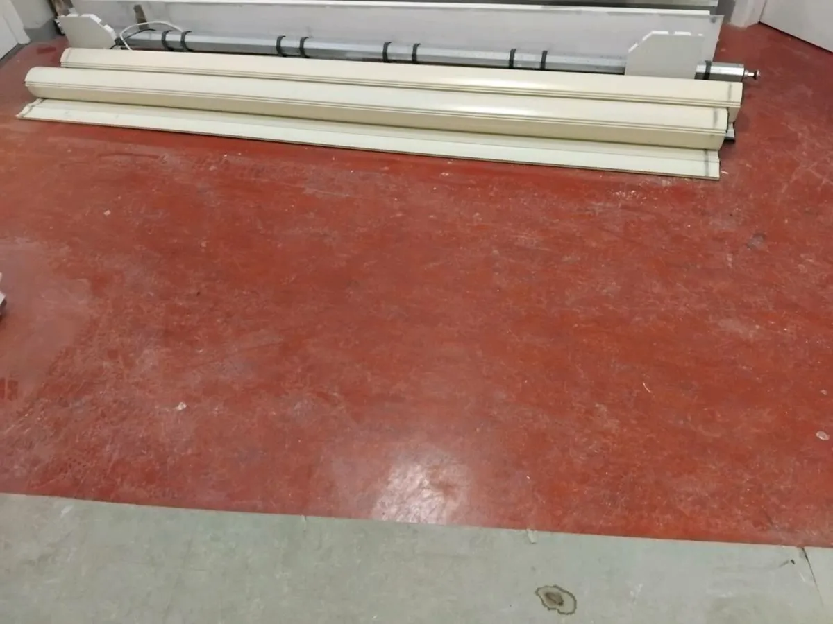 Roller shutter - Image 2
