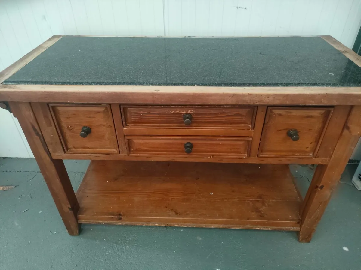 Kitchen island - Image 3