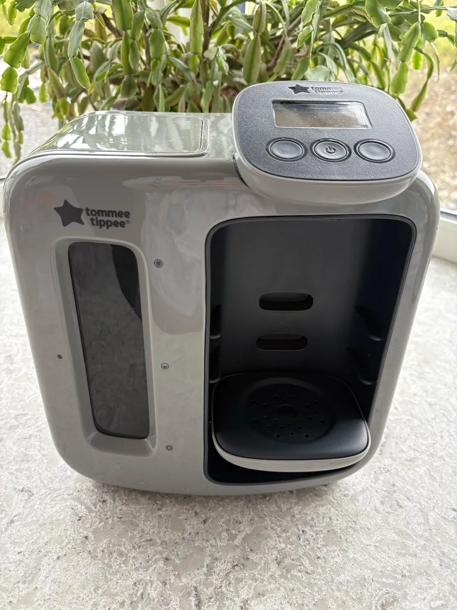 Tommee Tippee Perfect Prep Day∋ght bottle maker - Image 1