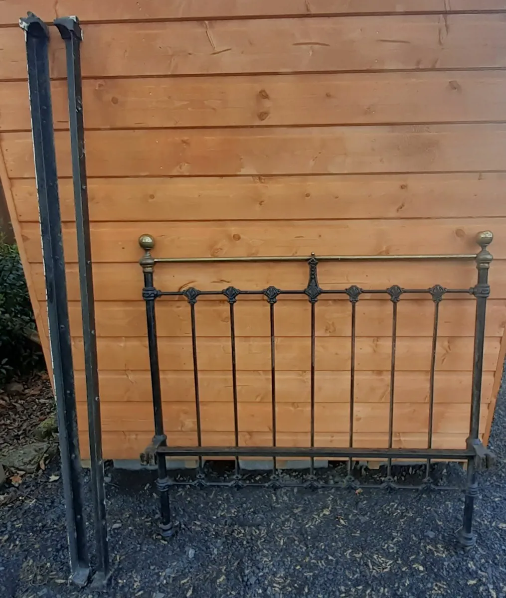 bed frame - Image 1