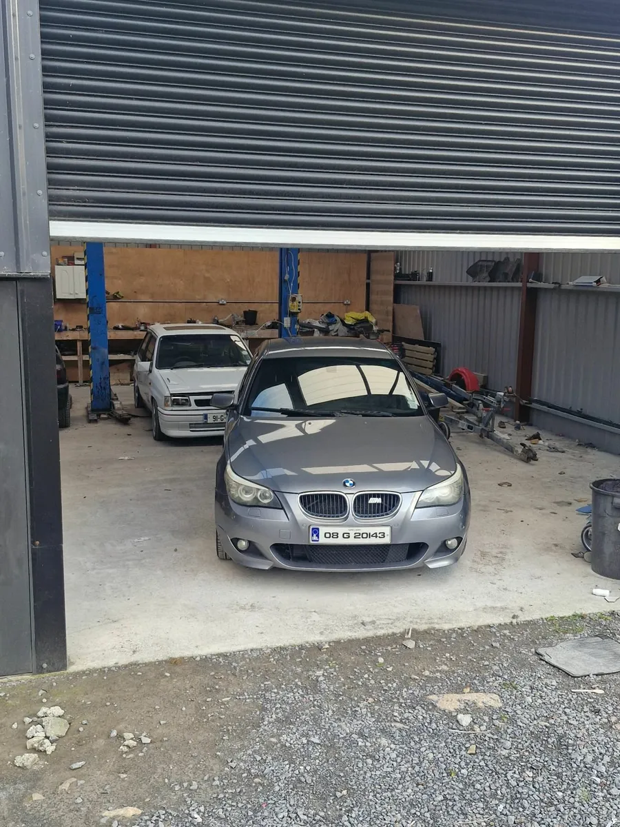 BMW - Image 2