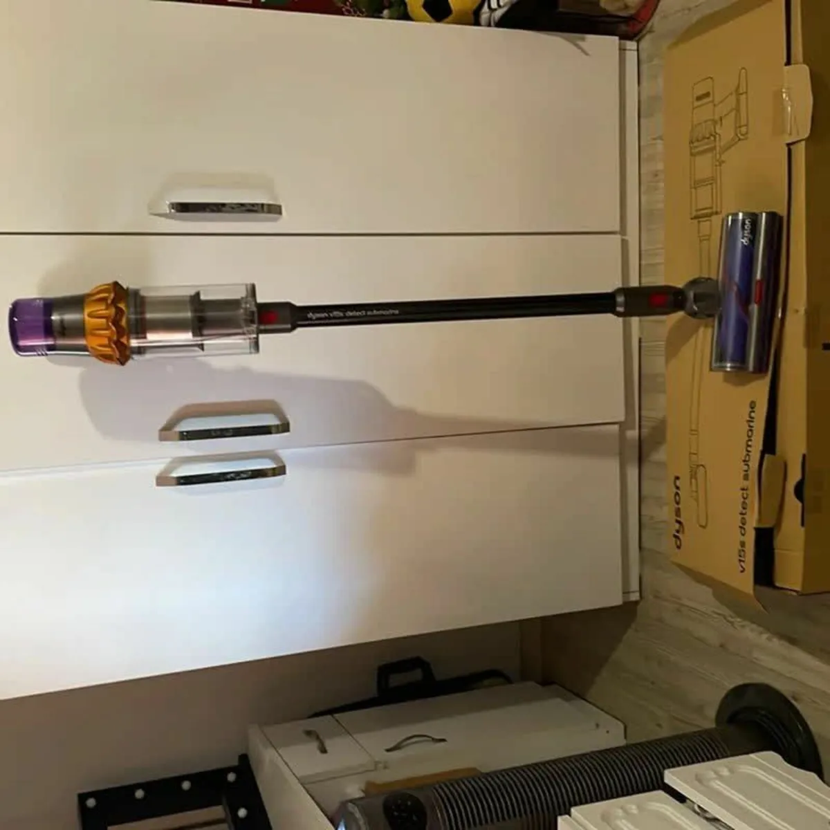 Dyson V15S Detect Submarine - Image 3