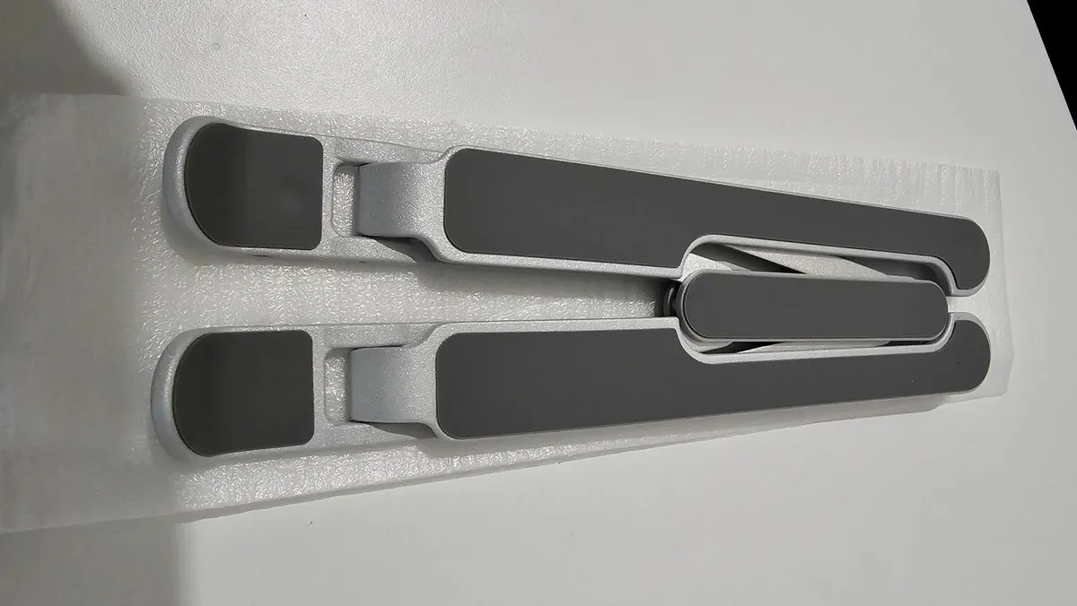 Portable Stand for Laptop and Tablet - Image 3