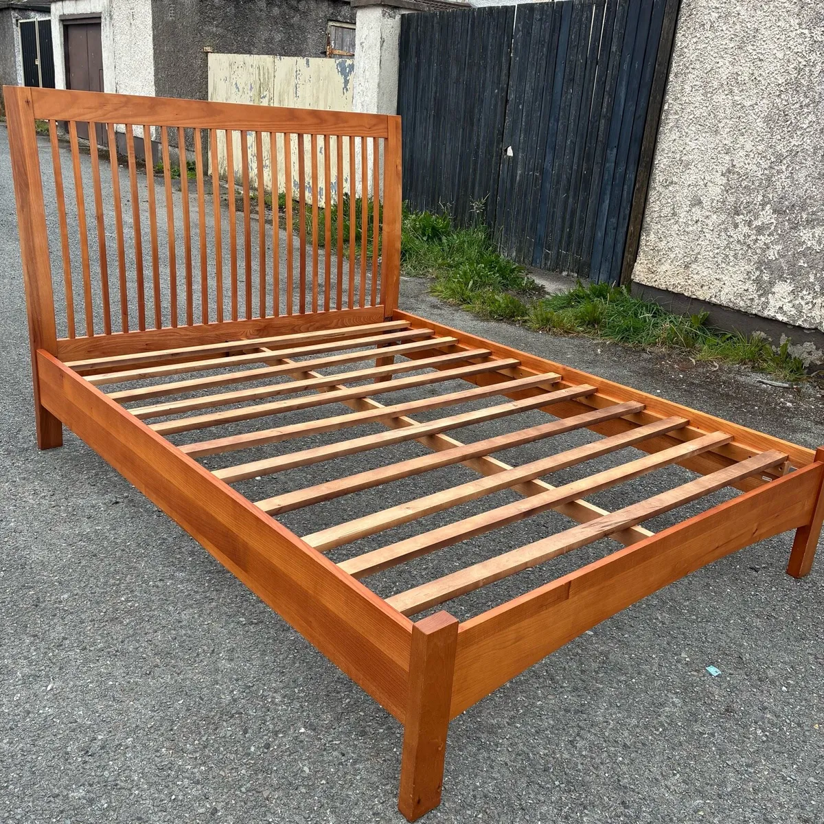 5ft King Bed Frame & Mattress - Image 4