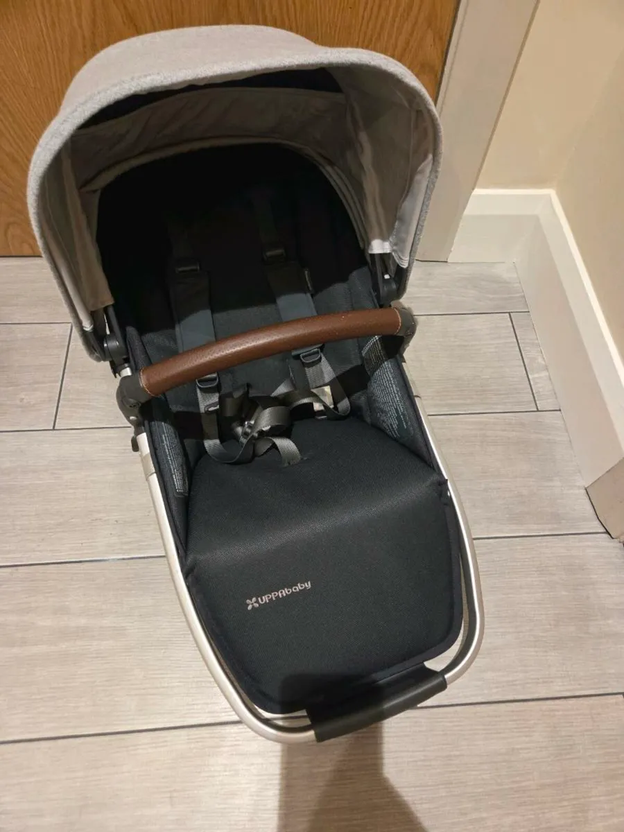 Uppababy vista 2 Rumble Seat - Image 2