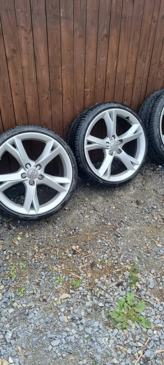 Alloys - Image 1