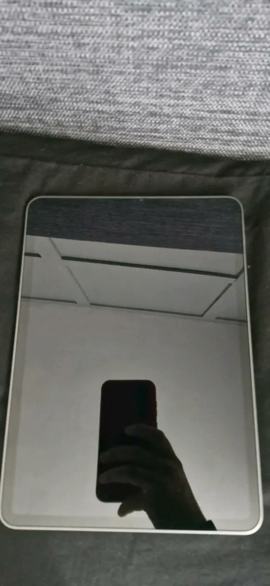 Ipad pro air 11 - Image 1