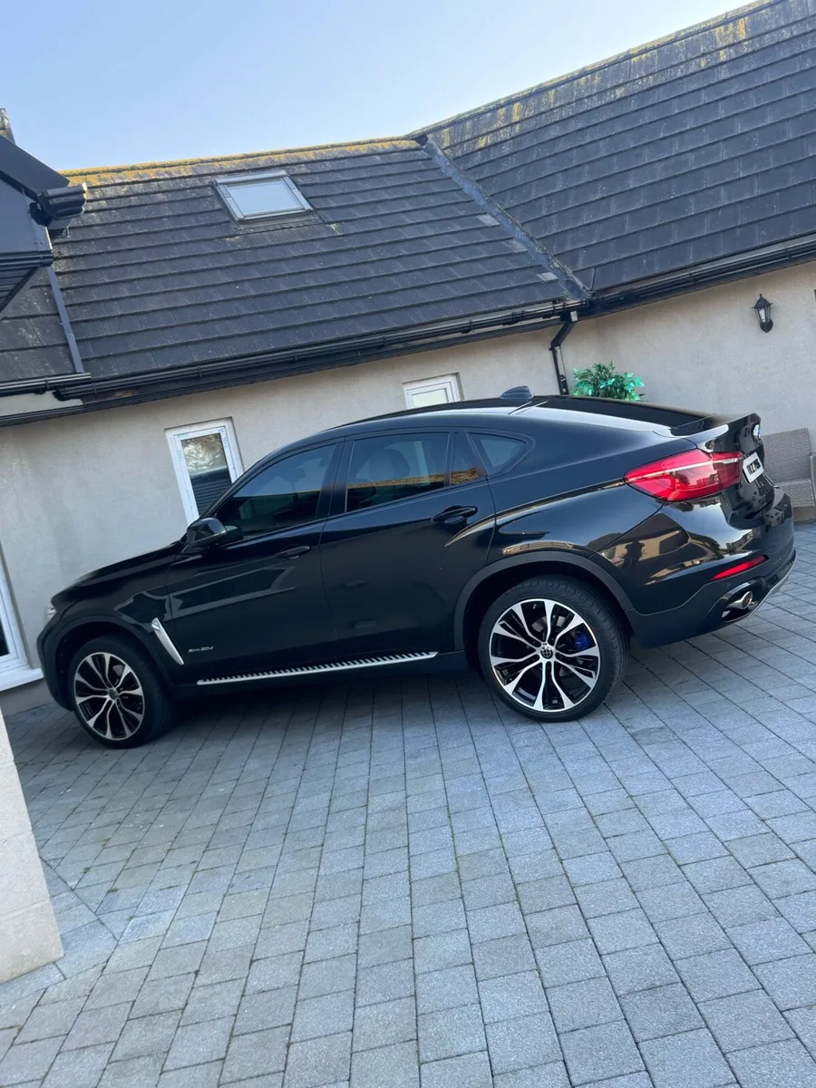 Bmw x6 xdrive - Image 1