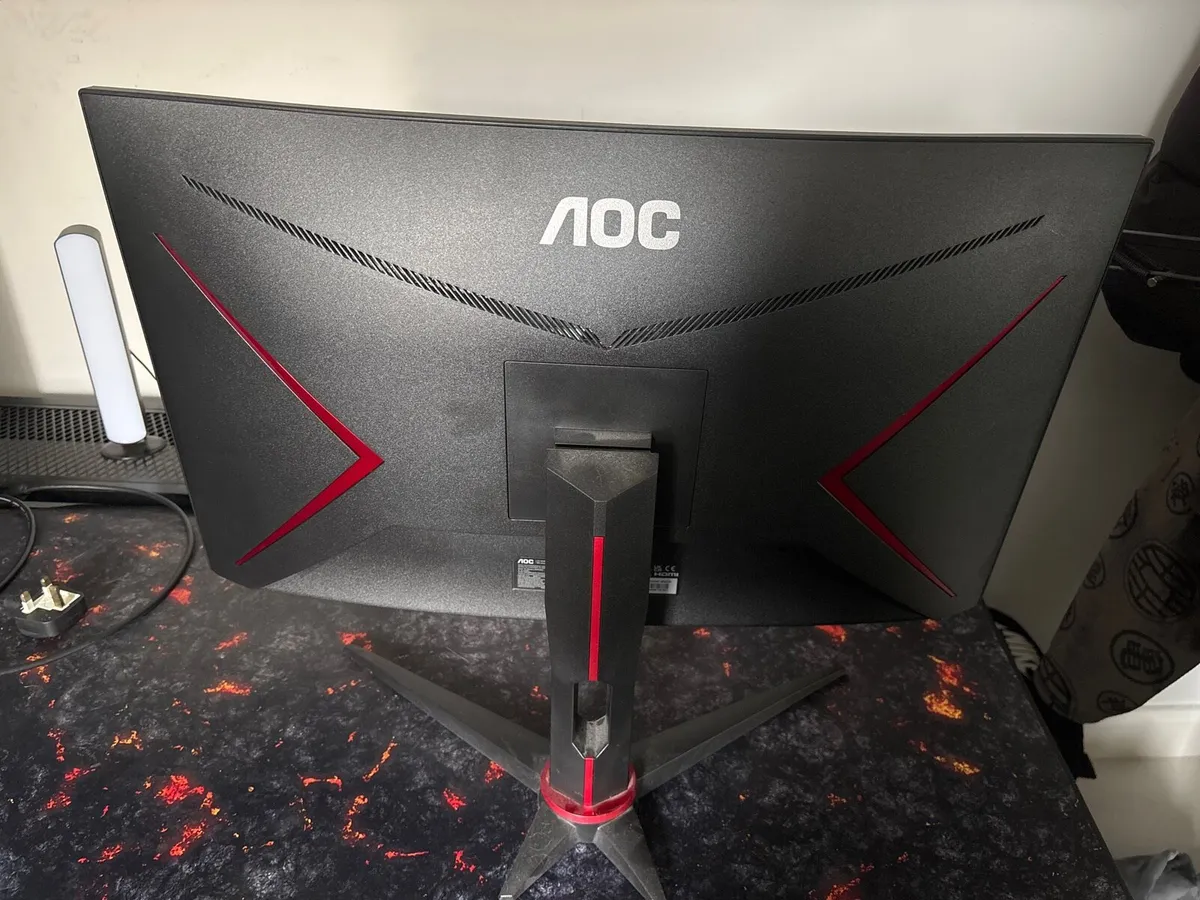 27 Inch FHD Curved Gaming Monitor (240hz) - Image 2