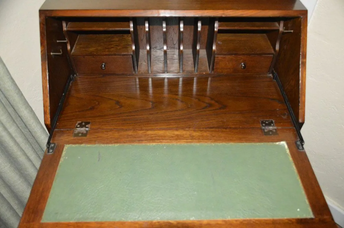 writing desk - Image 2