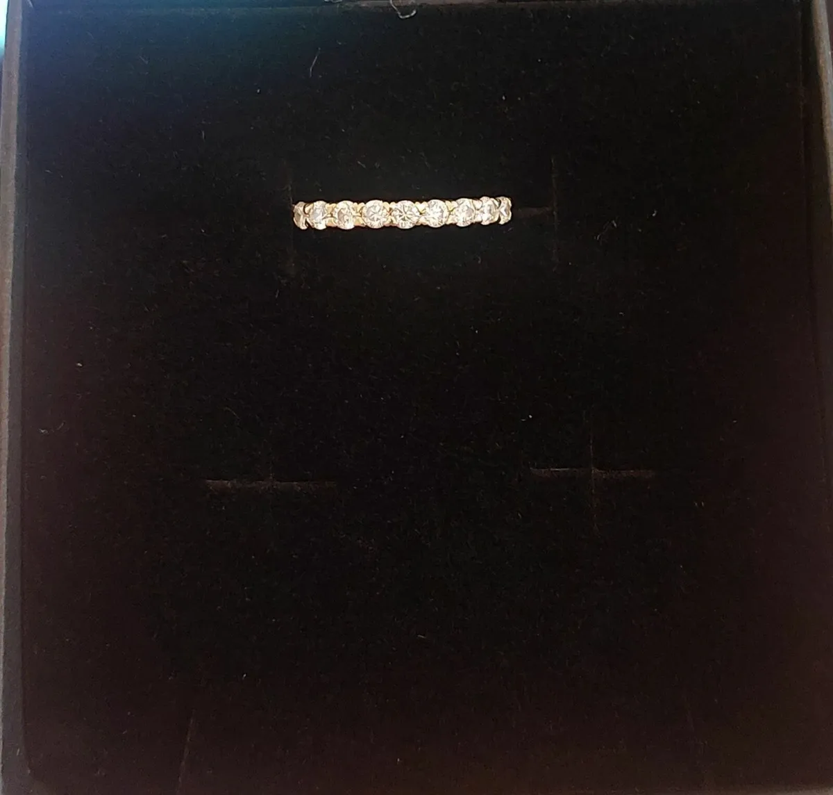 14 Carat Gold Eternity ring - Image 4