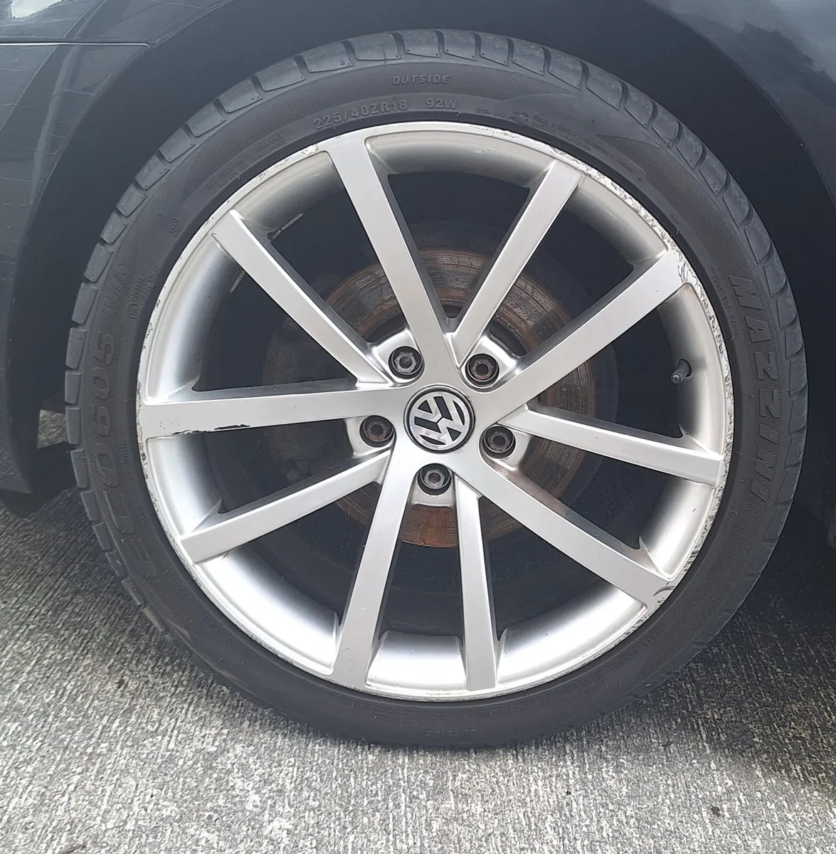 2011 VW GOLF 1.6 TDI MATCH 105PS 5DR - Image 3
