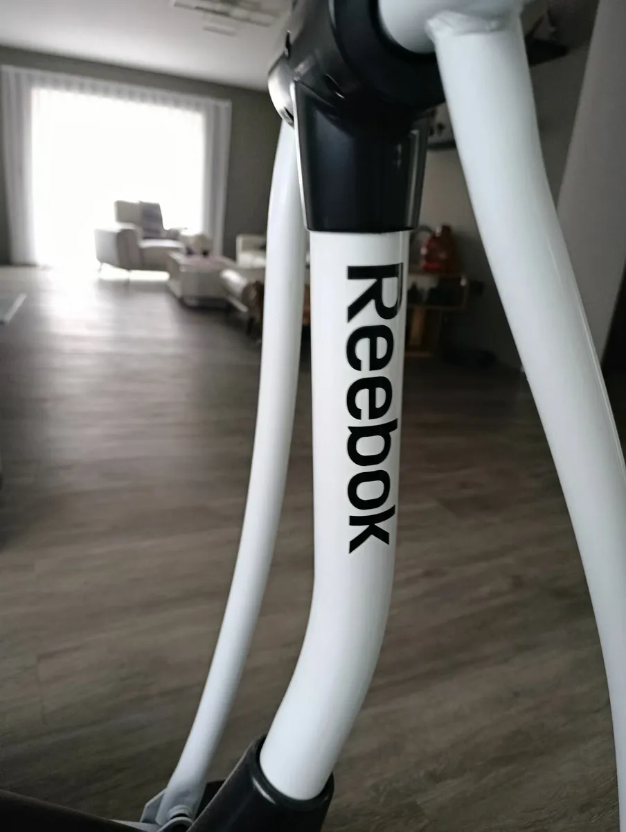 elliptical cross trainer - Image 2