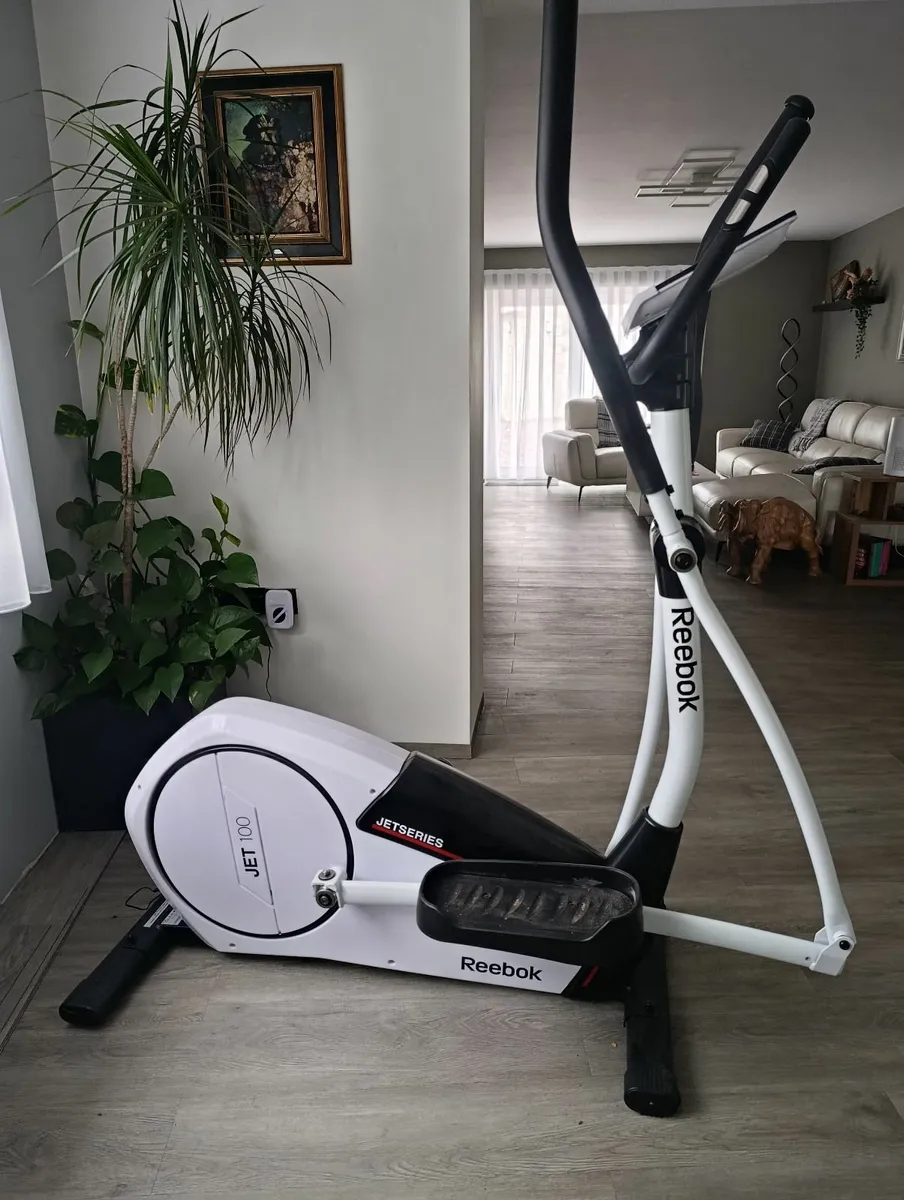 elliptical cross trainer - Image 1