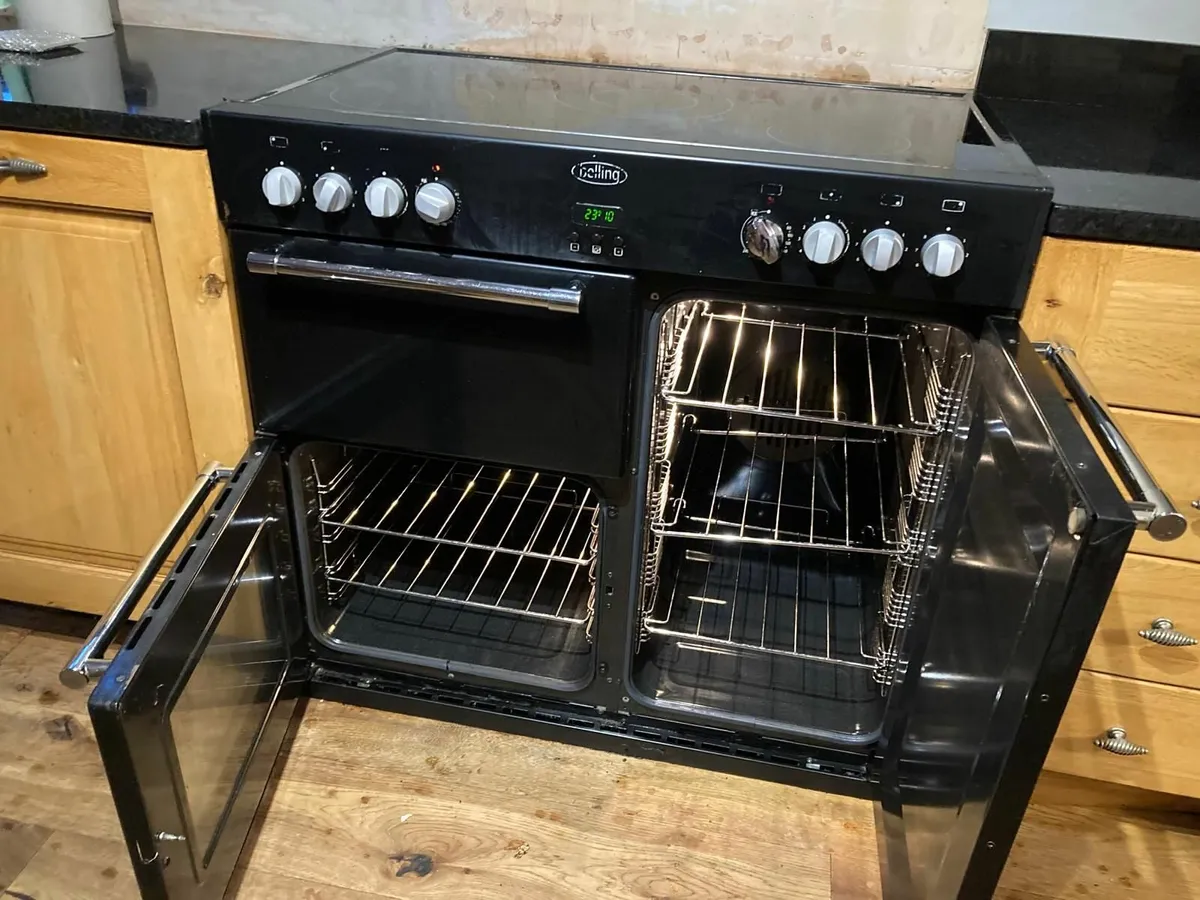 Belling range cooker and matching extractor fan - Image 4