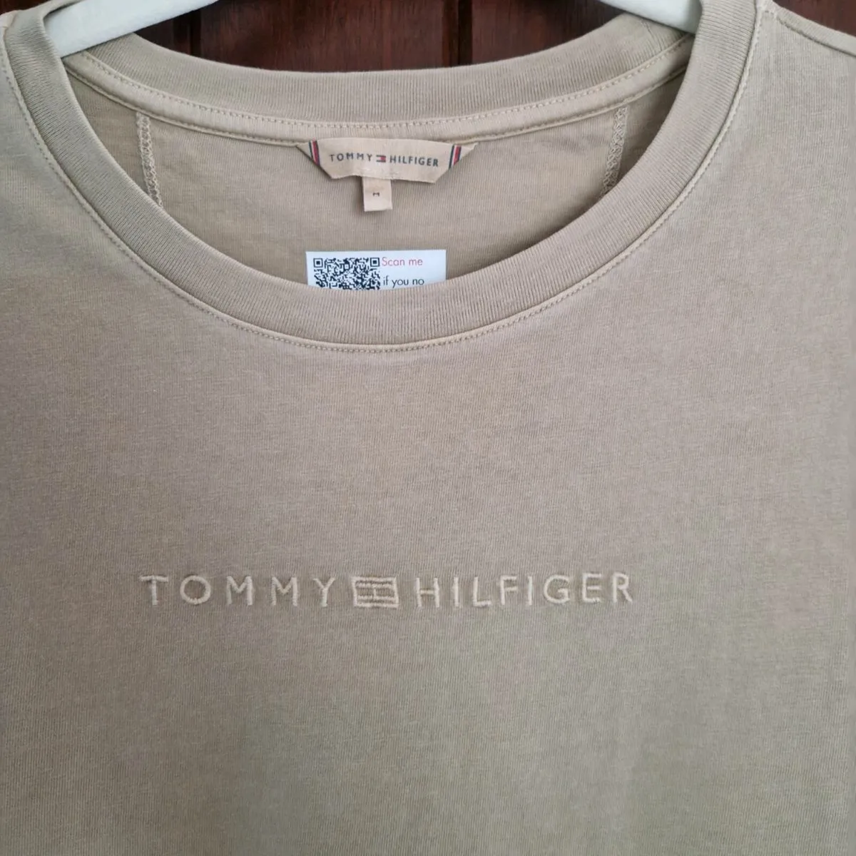 Tommy Hilfiger tee shirt - Image 2
