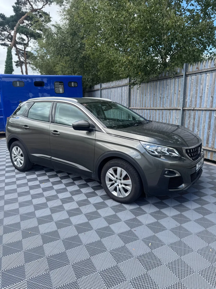 Peugeot 3008 2018 - Image 3